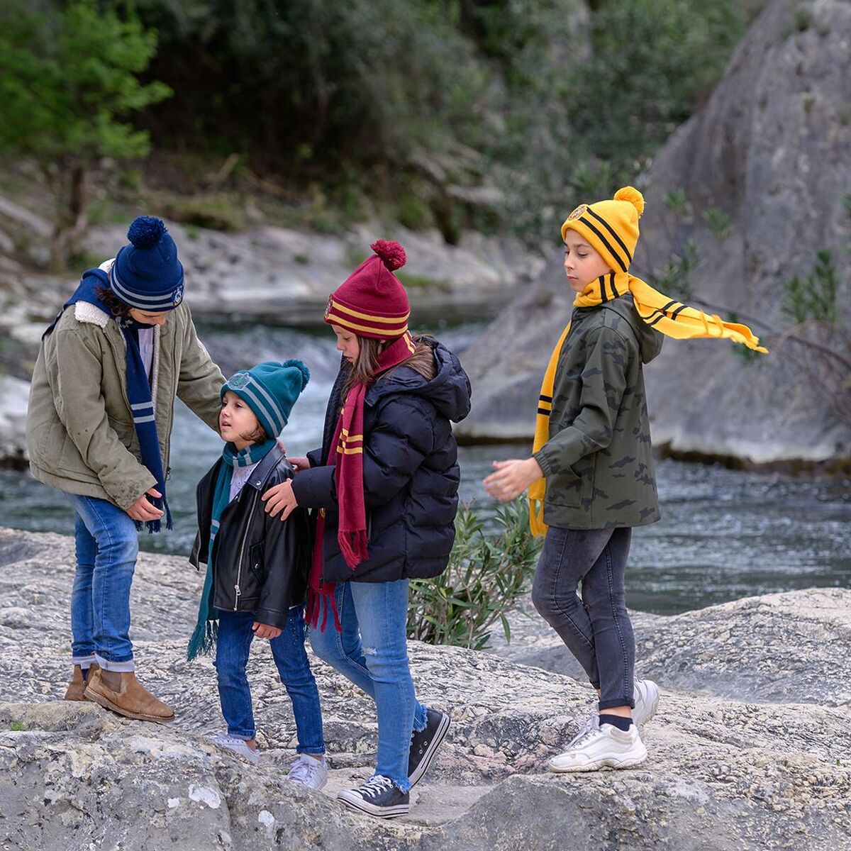 V4HE4D15B28DC4A7393116912064919A318R4596792P6